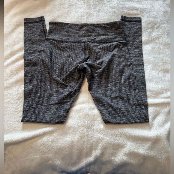 Lululemon leggings Size 8 Black Gray - Picture 5 of 7